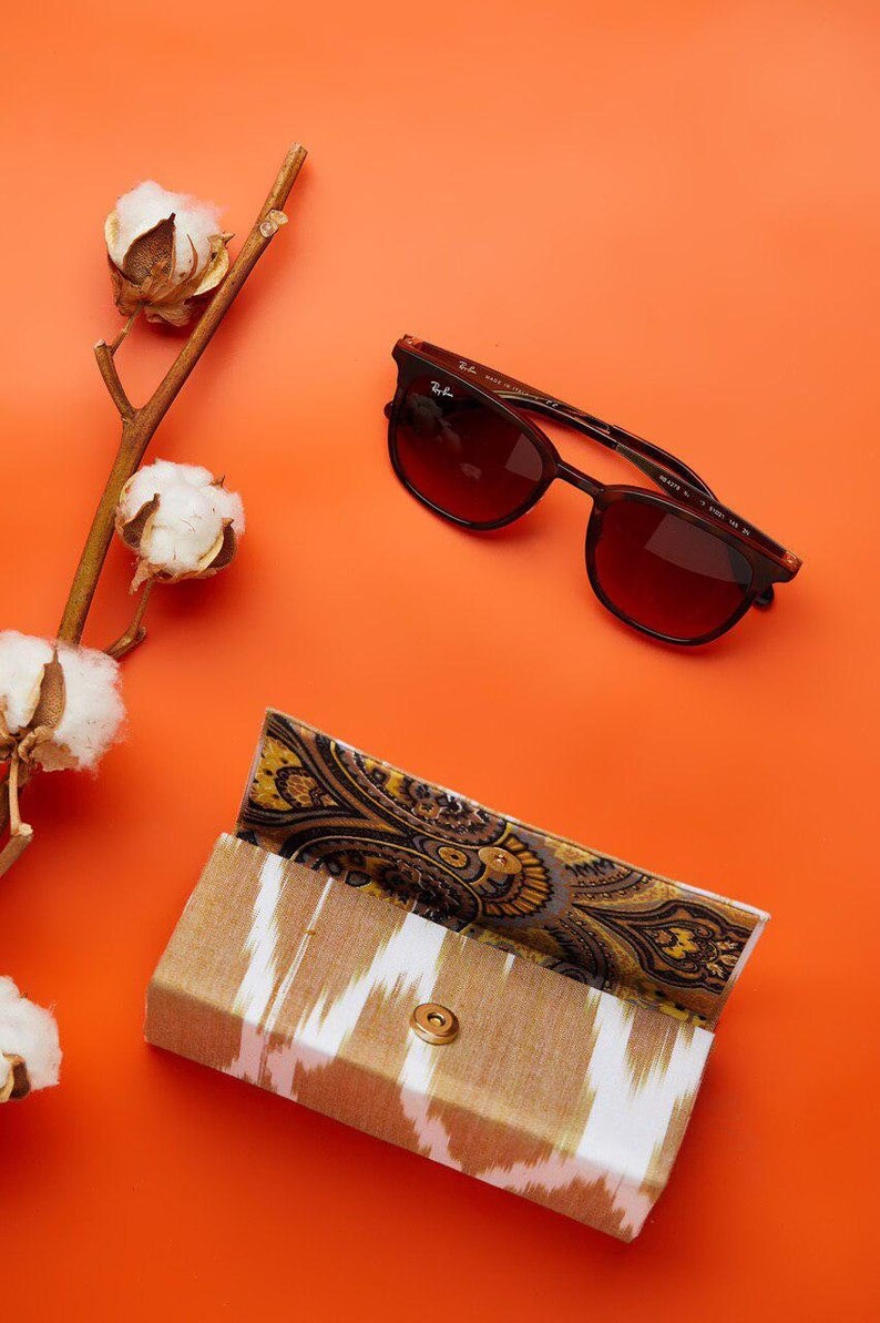 ikat Handmade ikat eyeglass case white-beige eyeglass case handmade accessory Handwoven ikat