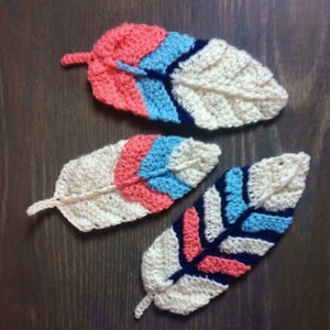 Crochet Reversible Feathers Pattern