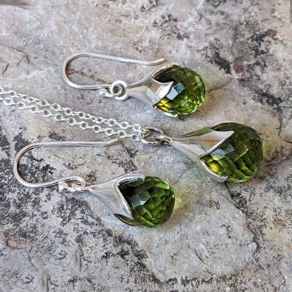 Silver peridot sale jewelry