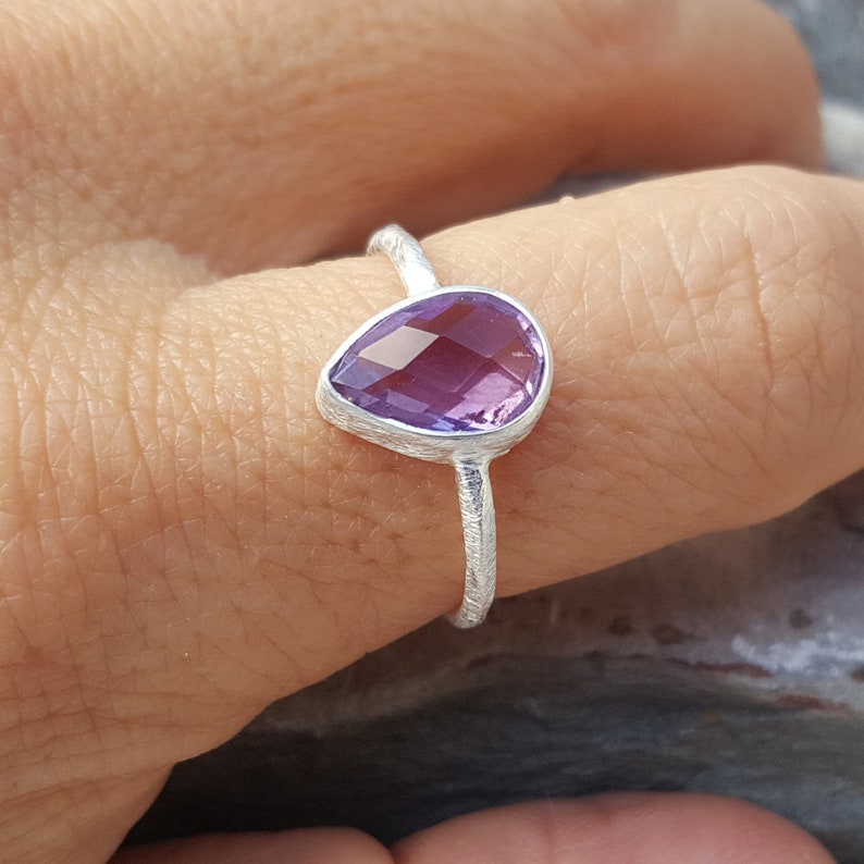 Natural Amethyst Silver Ring February Birthstone Gift Mother/'s Day Handmade Silver Ring-925 Sterling Silver Teardrop Ring Women/'s rings
