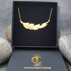 Leaf Pendant Necklace | Gold Nature-Inspired Jewellery | Gift for Her | Gift for Mother | Gift for Friend