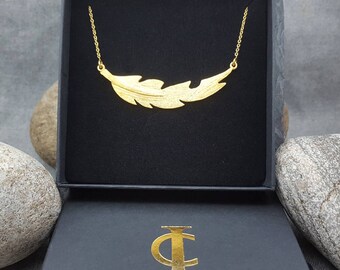Leaf Pendant Necklace | Gold Nature-Inspired Jewellery | Gift for Her | Gift for Mother | Gift for Friend