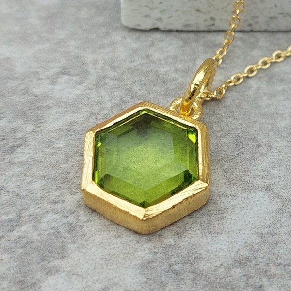 Hexagon Peridot Gold Necklace. Necklace for women. Woman Charms. Geometric jewellery. August Birthstone. Gift for Her, Wife. Green Stone.