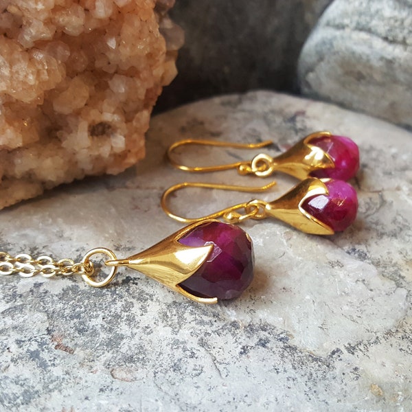 Ruby Jewellery Set. Gold Ruby Necklace and Earrings. Ruby wedding gift. Gift for her. Women. Mother Wife. Birthstone July. Valentines Gift