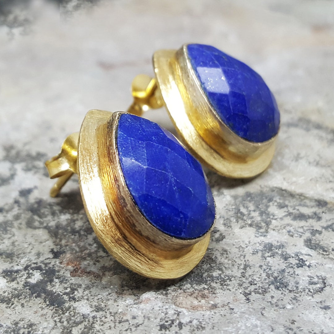 Lapis Lazuli Teardrop Gold Studs. Women's Gold Earrings. - Etsy