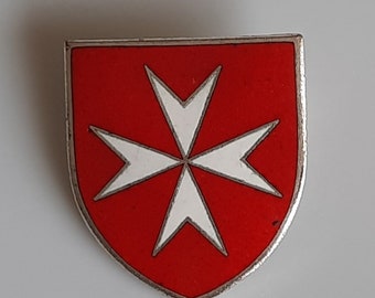 Broche Maltese hulpdienst vintage pin