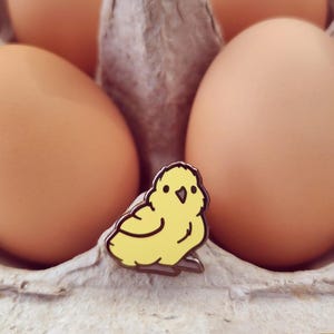 Silkie Chick Yellow Hen Bird Hard Enamel Pin