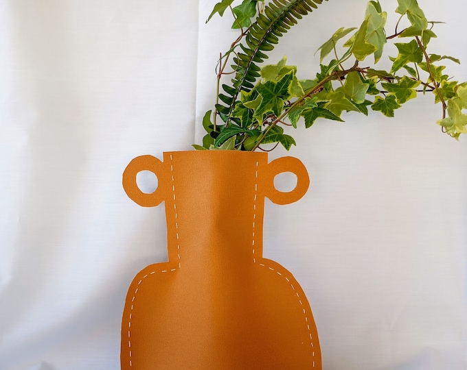 fabric vase / amphora