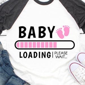 Bebê carregando svg é uma menina anúncio de gravidez svg maternidade png arquivo de corte svg silhueta cricut anúncio de mães