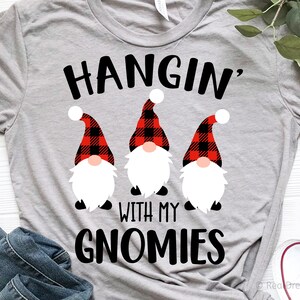 Just Hangin With My Gnomies Buffalo Plaid Funny Christmas T-Shirt Just Hangin With My Gnomies Buffalo Plaid Funny Christmas T-Shirt