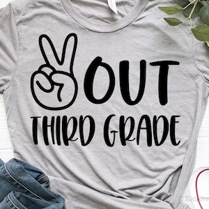 Peace Out derde leerjaar Svg, laatste dag van school Svg, jongen 3e leerjaar Svg, zomervakantie, Kids afstuderen Shirt Svg-bestand knippen voor Cricut, png, dxf