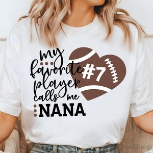 Mon joueur préféré m'appelle mamie Svg, Svg grand-mère, football Svg, maillot de football grand-mère personnalisé, Svg de maillot de football, plus grand fan, png