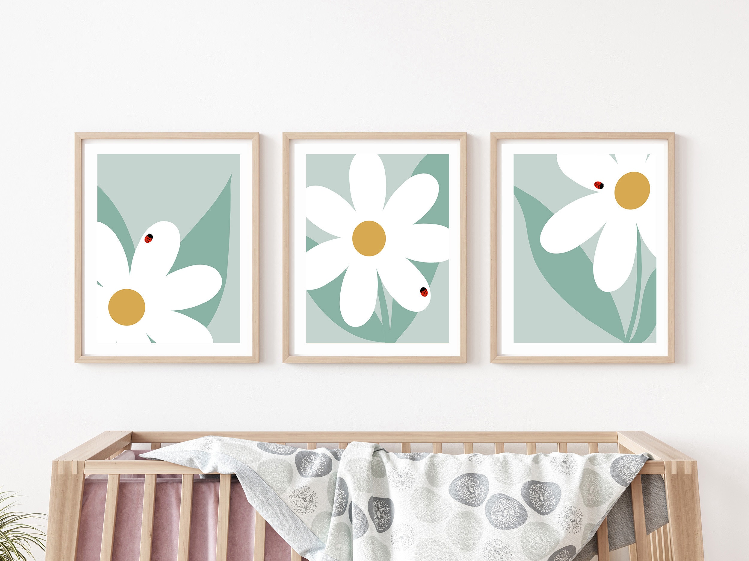 Set of 3 Prints, Daisy Flower Print Set, Daisy Wall Art, Ladybug Print ...