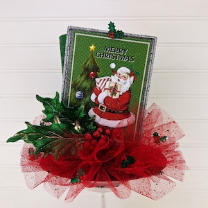Christmas Decor, Top Hat, 7 in. tall x 7.5 in. width, Christmas Tree Topper, Santa Claus Ornament, Retro Top Hat, Santa Shelf Sitter, Holly