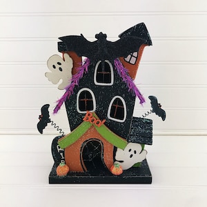 Halloween Decor, Haunted House with Ghosts, Bats & Pumpkins - Halloween Ornaments, Cute Wood Halloween Haunted House Decoration
