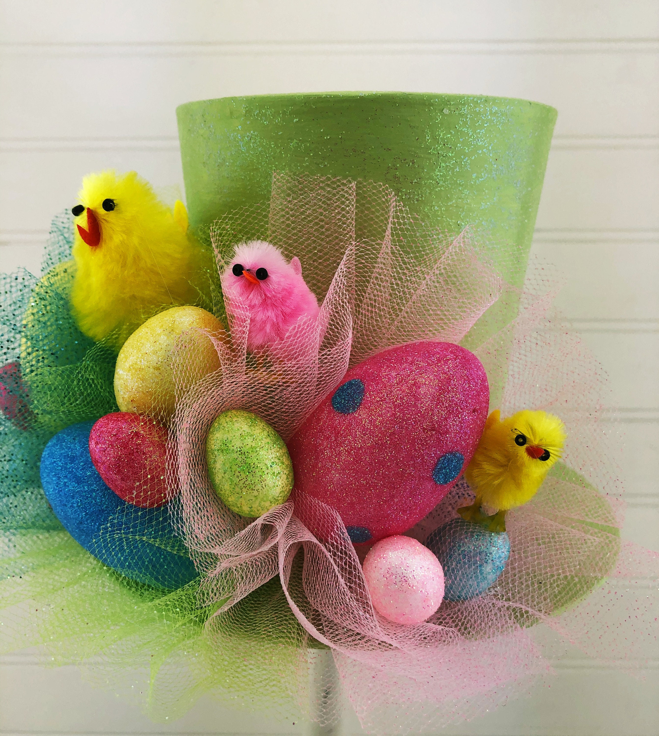 Easter Decor Top Hat Tree Topper Green with Eggs & Chicks Etsy