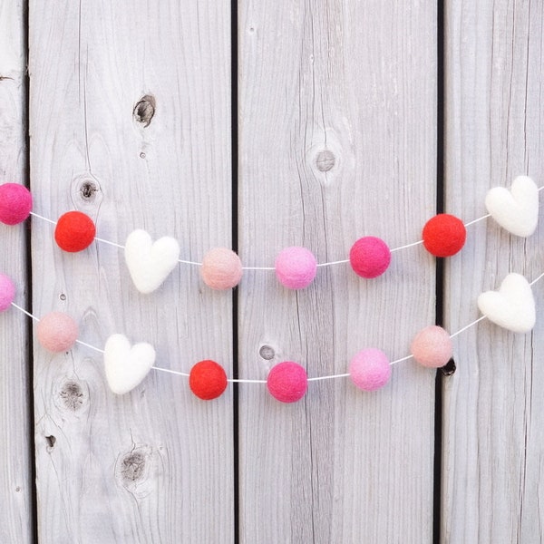 Guirnalda de fieltro de corazones de San Valentín de 5 pies, Ombre rojo rosa, decoración de guardería, decoración de fiesta, fiesta de aniversario, cumpleaños, habitación de niña