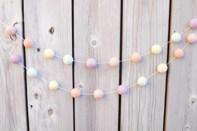 Party Decor Nursery Decor Rainbow Baby Girl Room 5ft Pastel Rainbow Felt Ball Garland Rainbow Theme 2.5cm Ball