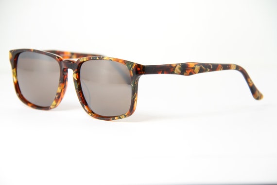 Tortoiseshell sunglasses Gold and red Vintage BOU… - image 2