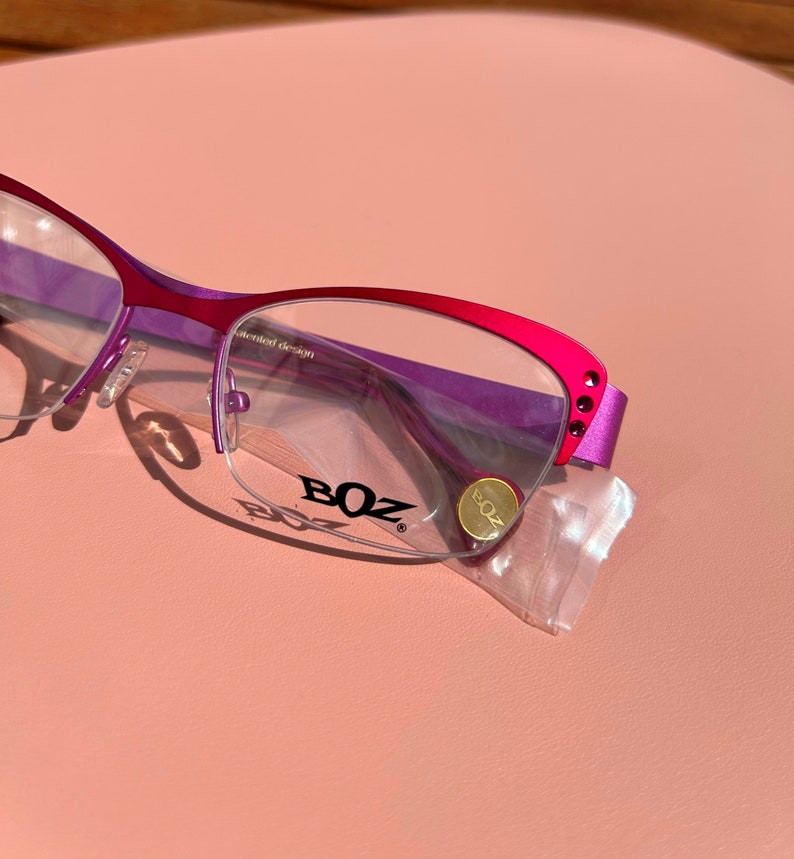 BOZ, Ventura Monture optique vintage Femme Lunettes de vue nylor Créateur Rétro violet et rose avec strass, Fabriqué en France, patented image 1