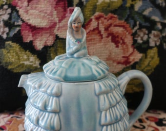 Sadler Ye Daintee Ladyee teapot