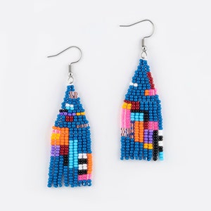 Small statement earrings. Beaded fringe earrings. Colorful abstract earrings. Beadwork tassel earrings. Bohemian artsy earrings