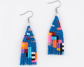 Small statement earrings. Beaded fringe earrings. Colorful abstract earrings. Beadwork tassel earrings. Bohemian artsy earrings