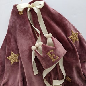 Cape en velours dusky raspberry pink