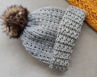 Crochet slouchy beanie in 5 different sizes -Infants, Toddlers, Child, Teens, Adult