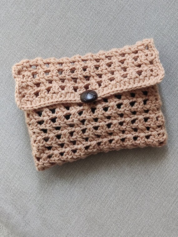 Easy crochet eyeglasses holder - Fosbas Designs