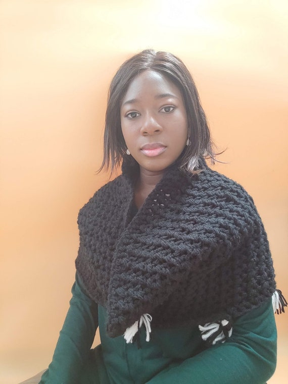 Wednesday Inspired Crochet Snood Pattern, Enid Inspired Snood - Etsy