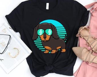 Retro Dachshund T-Shirt / Dachshund Shirt / Retro Dachshund / Vintage Sunset / Retro Sunset / Dachshund Mom / Love Dachshunds / Men Women