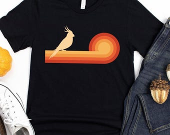 Retro Cockatiel T-Shirt / Sunset Vibe / Vintage Retro Shirt / Cockatiel Lover / Birb Shirt / Bird Lover / Cool Bird Gifts / Cockatiel Gifts