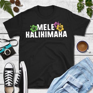 Mele Kalikimaka Shirt Hawaii Christmas Christmas Vacation Tropical Christmas Mele Kalikimaka Xmas Christmas Gift Womens Christmas Beach