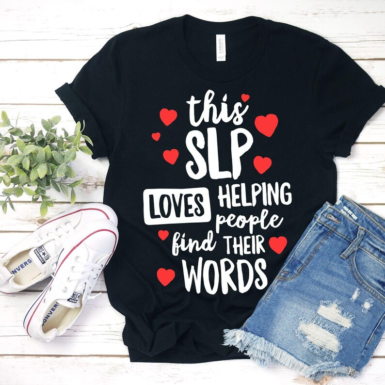 This SLP Loves Helping People Find Their Words Shirt Speech Gifts Speech Therapy Speech Therapy Gift SLP Gifts Language Pathologist SLP bild 1