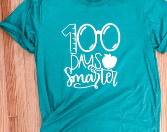100 dias de aula. T. Camiseta. 100º dia. Escola. Camisa escolar. Celebração. Comemoração dos 100 dias. Camisa. Primavera . 100 dias de folga.