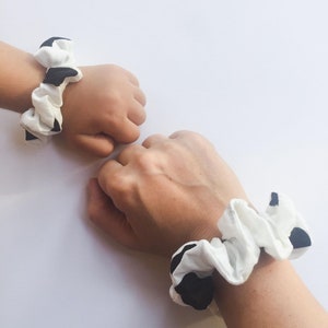 MOMMY & ME Scrunchies
