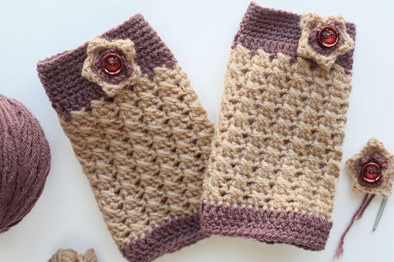 Hand warmer for baby Crochet Pattern image 2