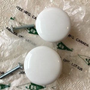 2 Vintage White Ceramic New Old Stock Cupboard Knobs, Drawer/Cabinet Pulls Vintage Jaybee Cabinet Hardware Original Packages Japan