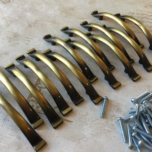 MCM Cupboard handles set of 14 Vintage 1975 Amerock Mid Century Modern Antiqued bronze Retro Kitchen Cupboard handles MCM drawer pulls