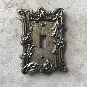 Vintage Single Light Switch Cover Plate Vintage 1960’s Distressed Floral Single Toggle Decorative Light Cover