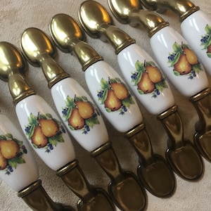 Vintage Ceramic Kitchen Cupboard Handles, set of 7 Ceramic Pear Kitchen Cupboard Pulls Vintage Ceramic and Brass drawer pulls
