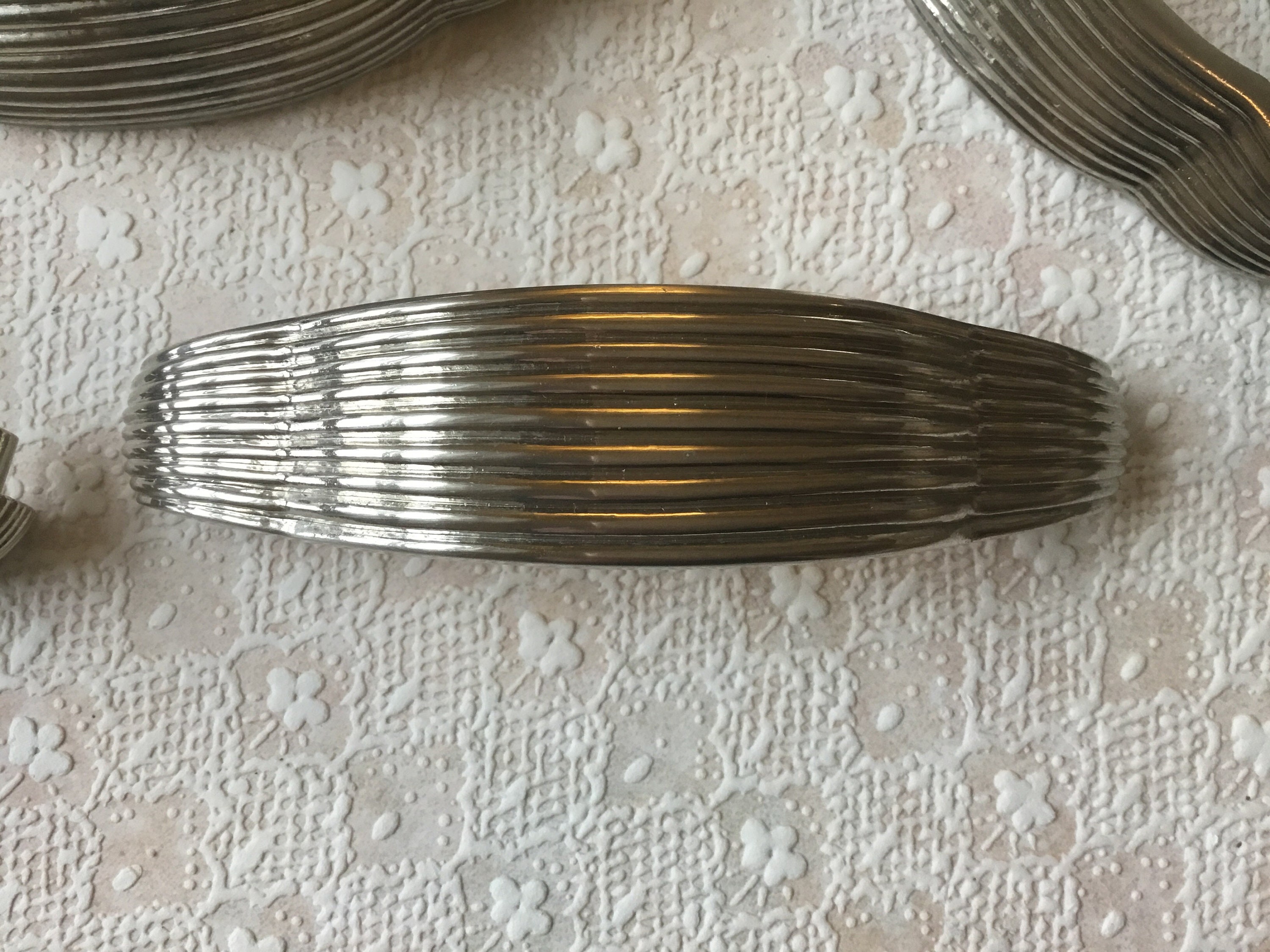 3 1/2 Centro MCM Retro Cromo Atómico Coloreado Cajón de | Etsy