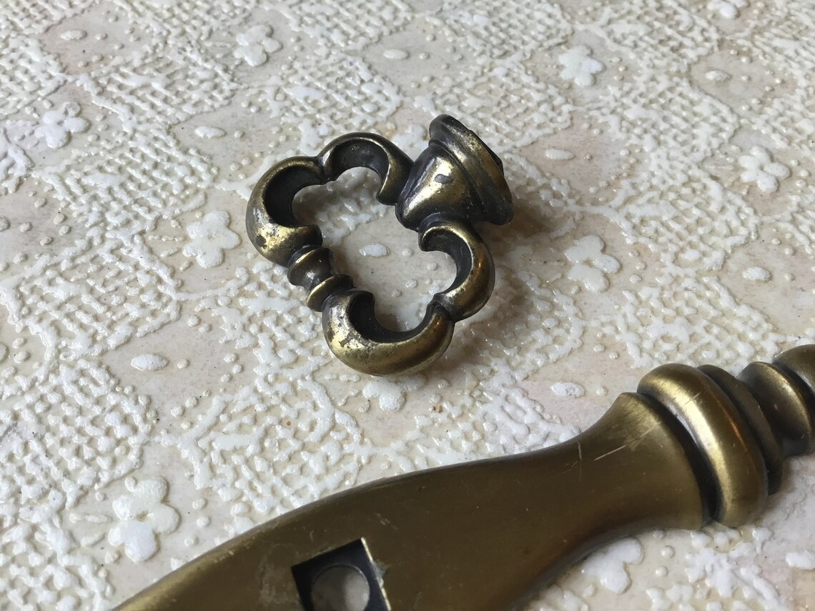 1 Vintage 1968 Faux Key Drawer Pull Amerock Single Mount Mock Etsy