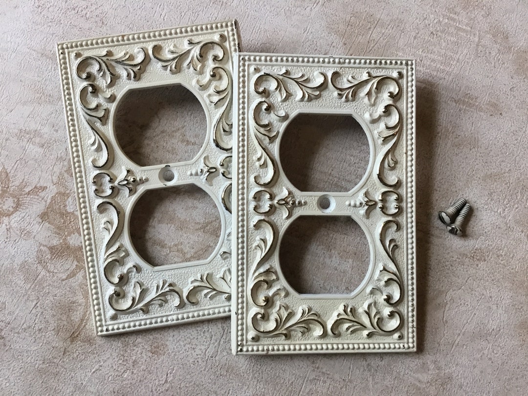 Vintage Outlet Switch Cover Plates Pair of Vintage 1960s Electrical ...