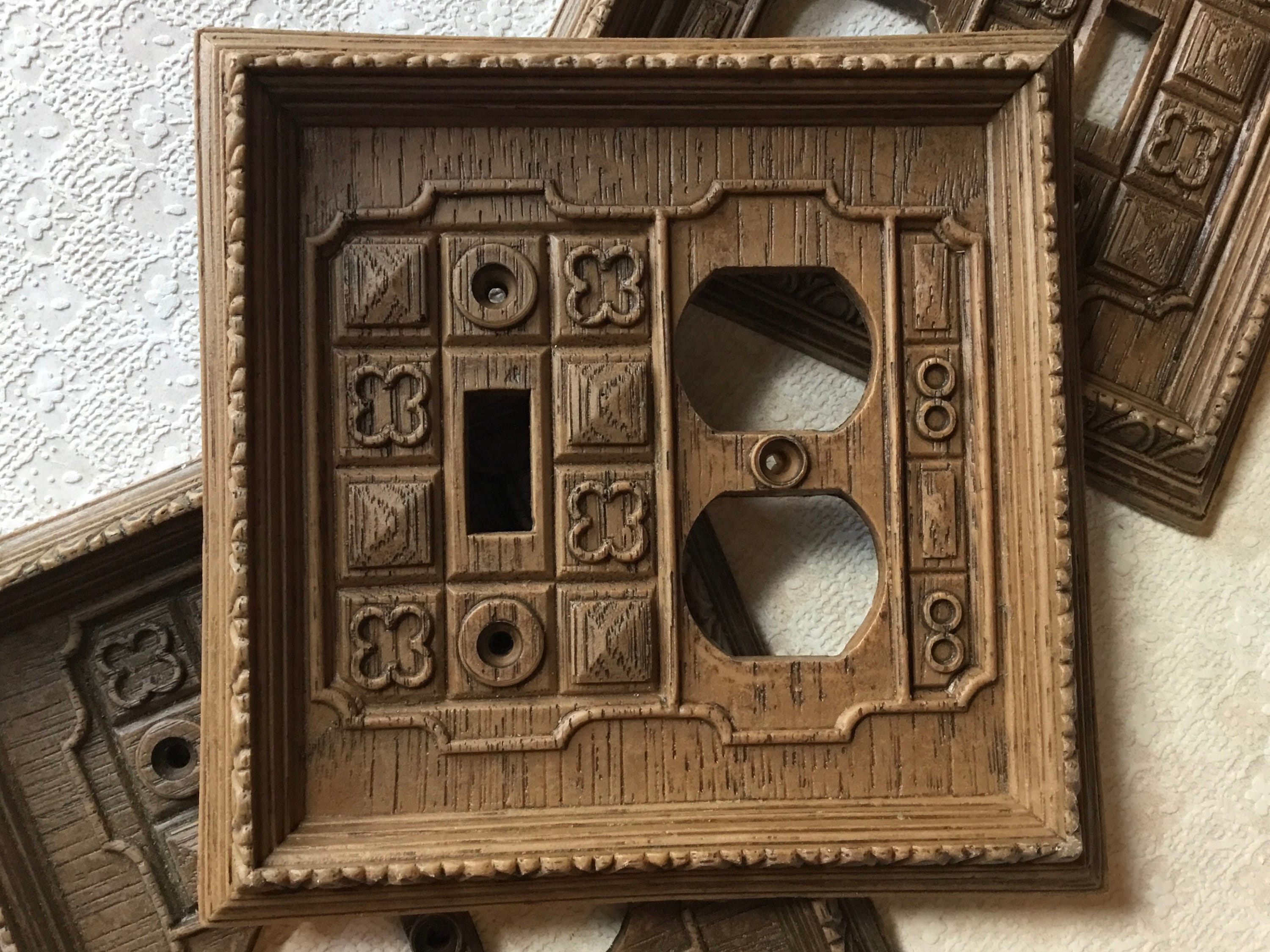 10+ Art Deco Bakelite Light Switches DelenDanella