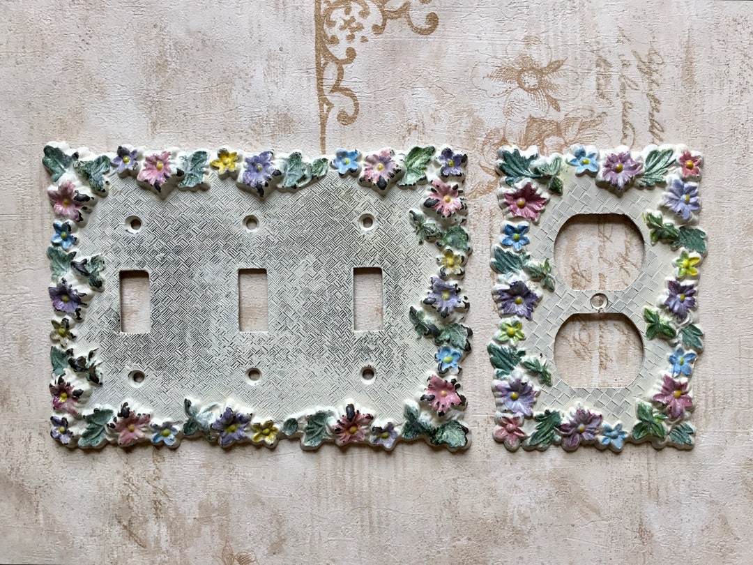 Vintage Triple Light Switch Cover Plate Vintage 1960s Pastel Floral