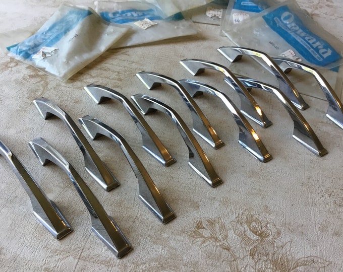 Vintage Chrome Drawer Pulls Set of 13 MCM Chrome Chevron Pulls MCM