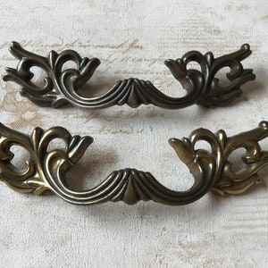Vintage French Provincial Drawer Handles Pair of French Provincial 5 1/2” Cabinet Pulls with 2 1/2” Centre Mount CANADA CH2360