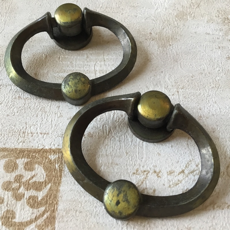 Antique Cabinet Pulls - Etsy